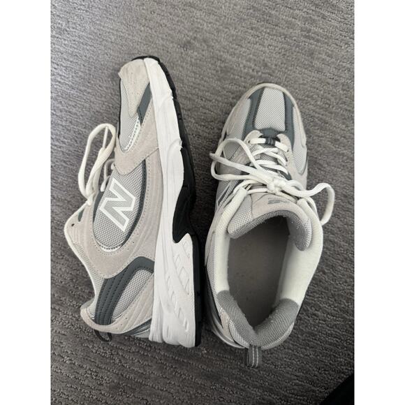 New Balance 530 Women's - Picture 3 of 5